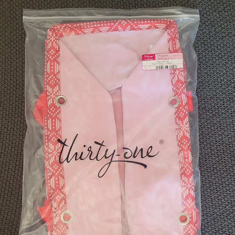 Thirty-One Red And White Patterned Tote